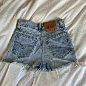 Vintage Levi's 🔥FURST OF A KIND distressed shorts Size 25